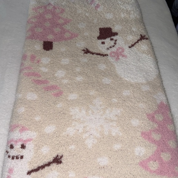 Cupcakes and Cashmere Christmas oversize RARE snowman throw ☃️☃️⛄️❄️ - Picture 2 of 9